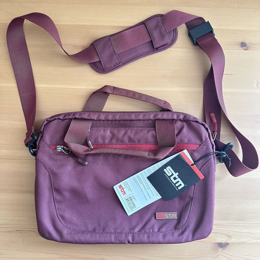 STM BAGS SWIFT 11" Tablet Bag Red Multi-Pocket Zippered Shoulder Bag NEW